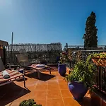 Riad For S